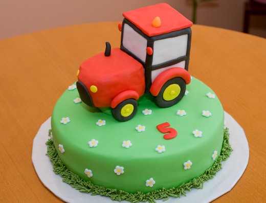 obrázek dortu - dort Červený traktor