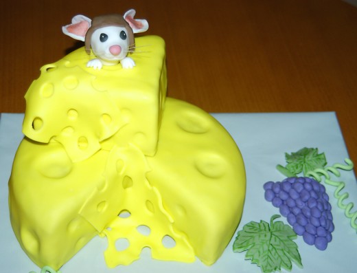 obrázek dortu - dort Sýr Ementál se Stuartem Littlem